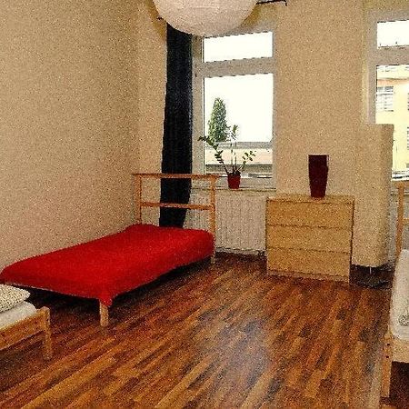 3-Raum-Fewo-Dresden-Zentrum-Balkon-Blick-Auf-Altstadt-L10 Exterior foto